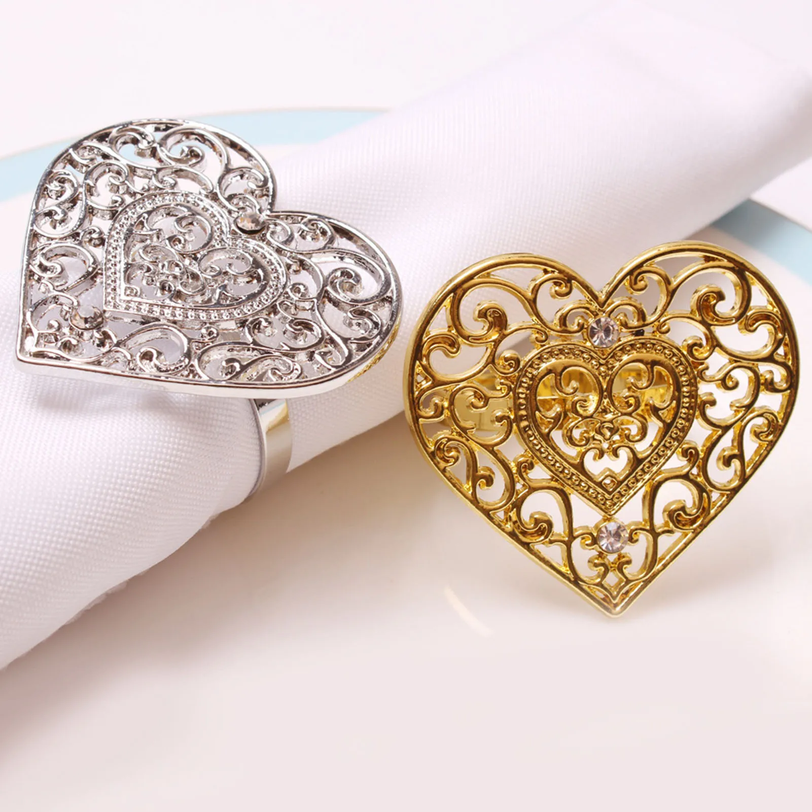 

1Pcs Good Quality Love Heart Napkin Rings For Weddings Home Table Accesorries Napkin Holder Table Decoration Valentine's Day