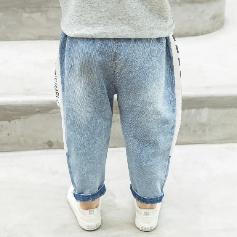 2020 новые весенние джинсы для мальчиков детские модные джинсовые штаны в полоску