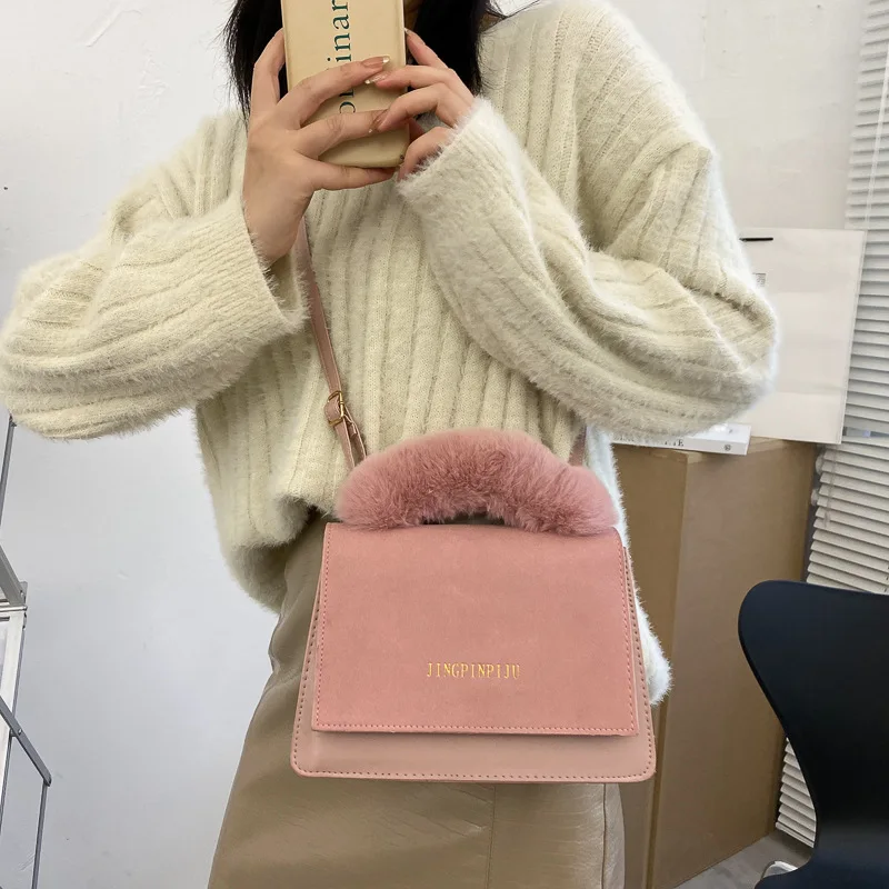 Plush Handle Winter Trend Women Handbag Frosting Pu Fashion Shoulder Bag for Ladies Shopping Phone Letter Crossbody Bag