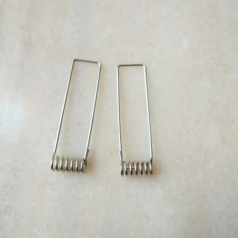 Крепежная пружина для ламп 16x60 мм встраиваемых светильников | Обустройство дома