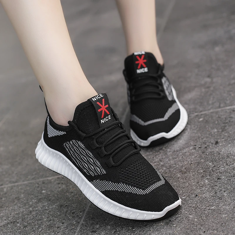 

Women's Shoes Students Spring and Summer New Lightweight Casual Shoes Female Flying Woven Mesh Wild Ins Tide Shoes Sports Shoes