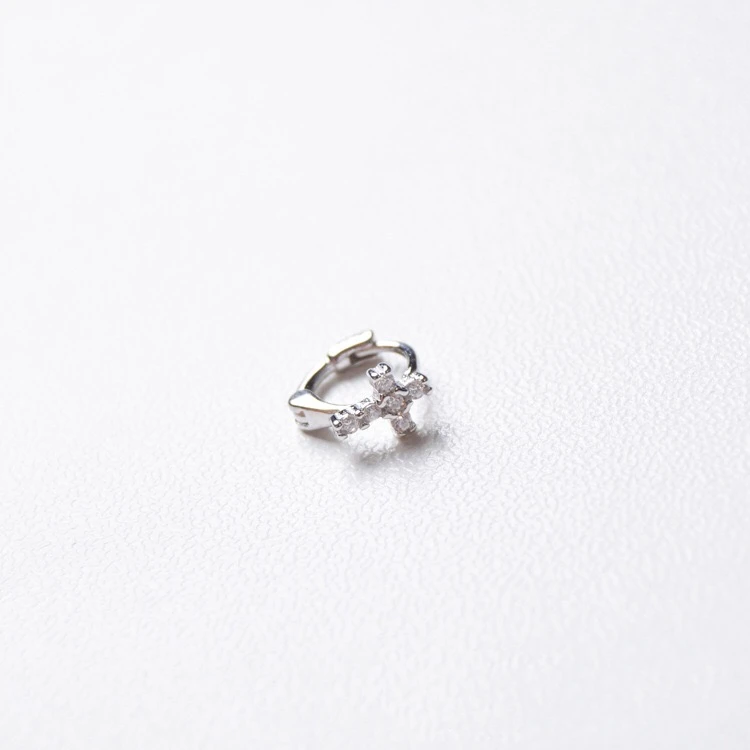 Серьги из стерлингового серебра 925 пробы, модные серьги из циркона, крест, кость, Пряжка для ушей, милые дикие тренды, дикие женские ювелирные украшения для ушей