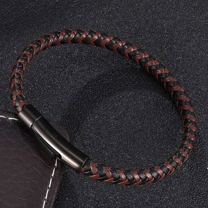 

Mens Bracelets Leather Bracelets With Stainless Steel Button Clasps Cuff Bangles For Male Female Bracelets BB0459
