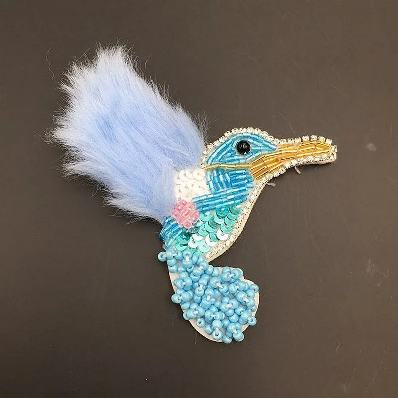 

10 pcs Manufacturers Handmade Beaded Fake feathers Stereo Swan Bird Garment Decoration DIY budding tie Accessories