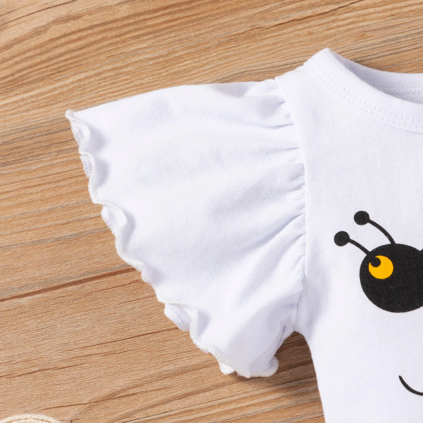 Одежда для малышей с оборками маленькой девочки Пчелой одежда милым бантом