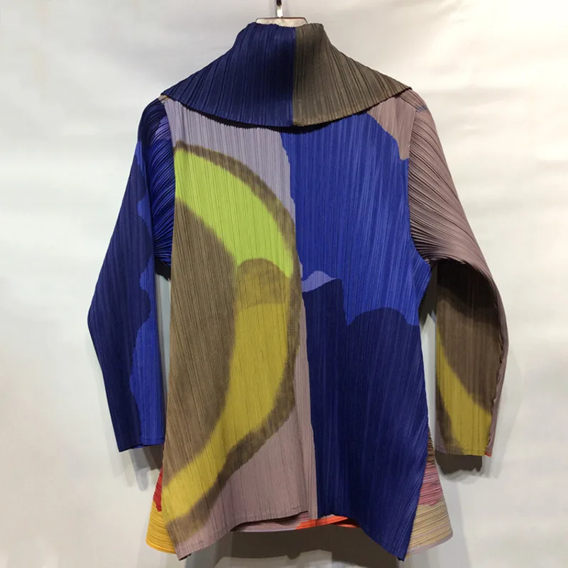 

SONDR Casual Wild Coat 2021 New Jackets Women Full Sleeve Lapel Multicolor Graffiti Drawing Oversize