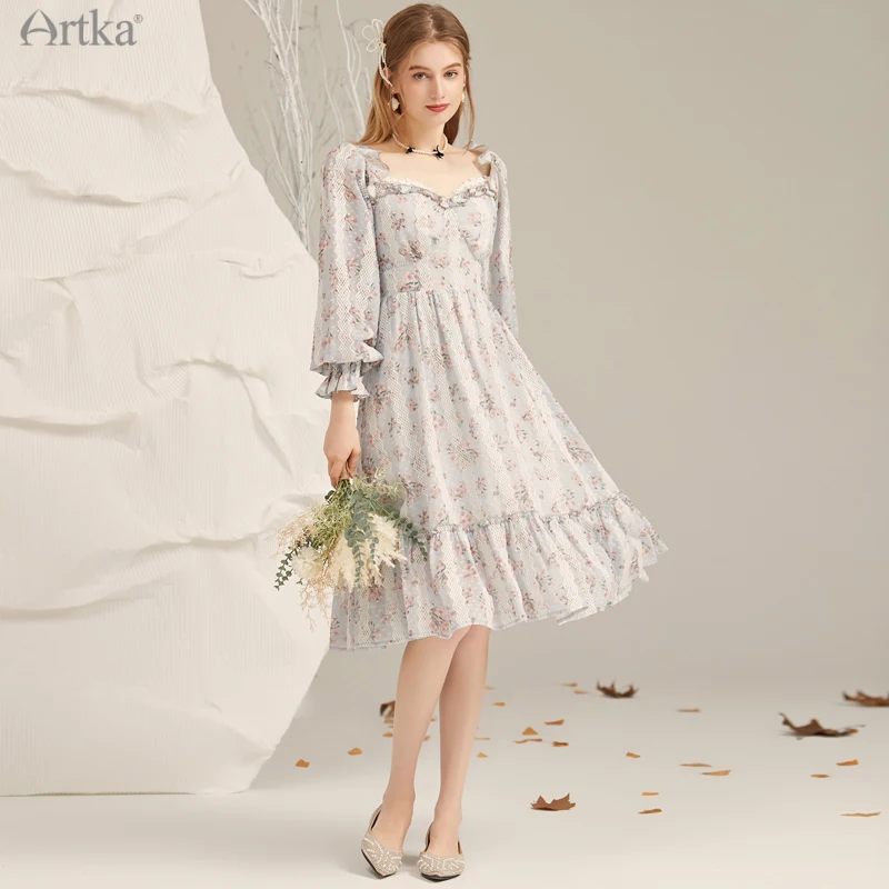 Женское шифоновое платье средней длины ARTKA красное с квадратным вырезом и