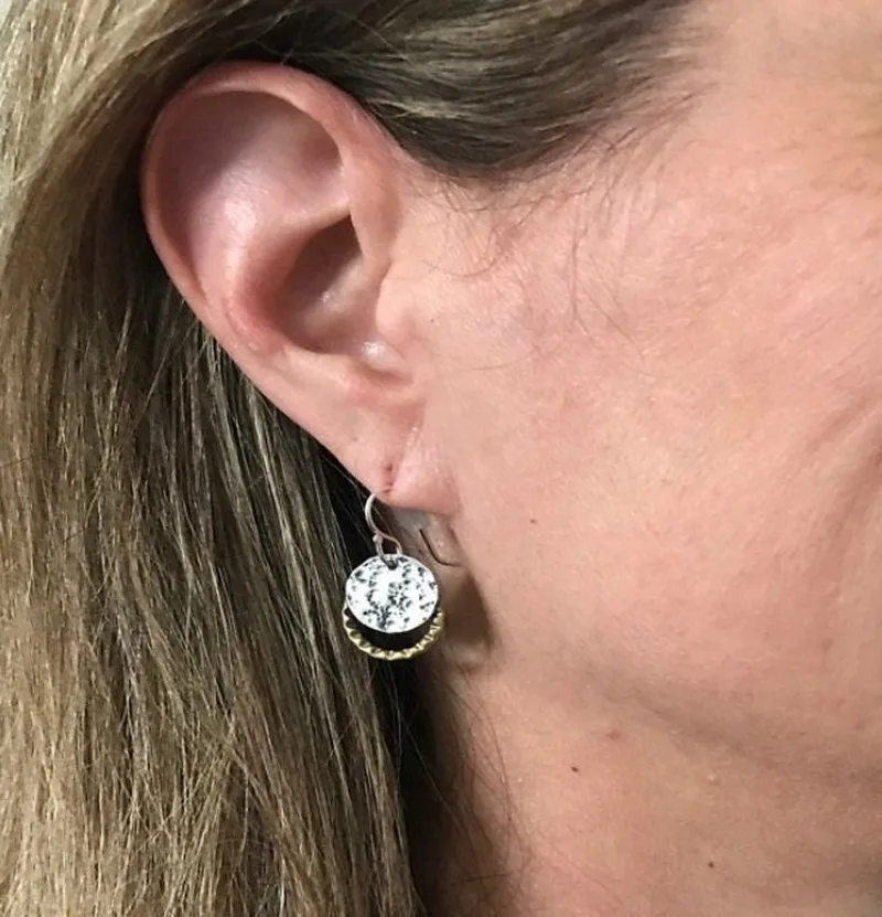 

2021 Wholesale Retro Coin Ring Overlapping Two-tone Earrings Simple Temperament Jewelry for Her Holiday Anniversary