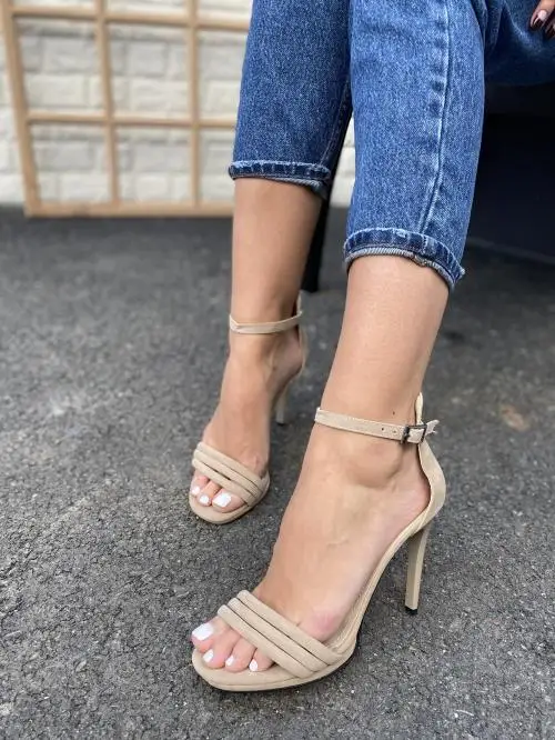 

TUGBA Women Tri Band Wrist Belt Detail Heels Shoes