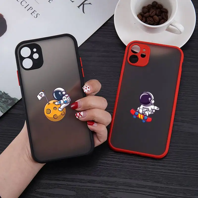 

Cartoon Astronaut Silicone Phone Case for iphone 12 XS 11 pro max mini 6 6s 7 8 plus SE2020 X XR protection shockproof red cases