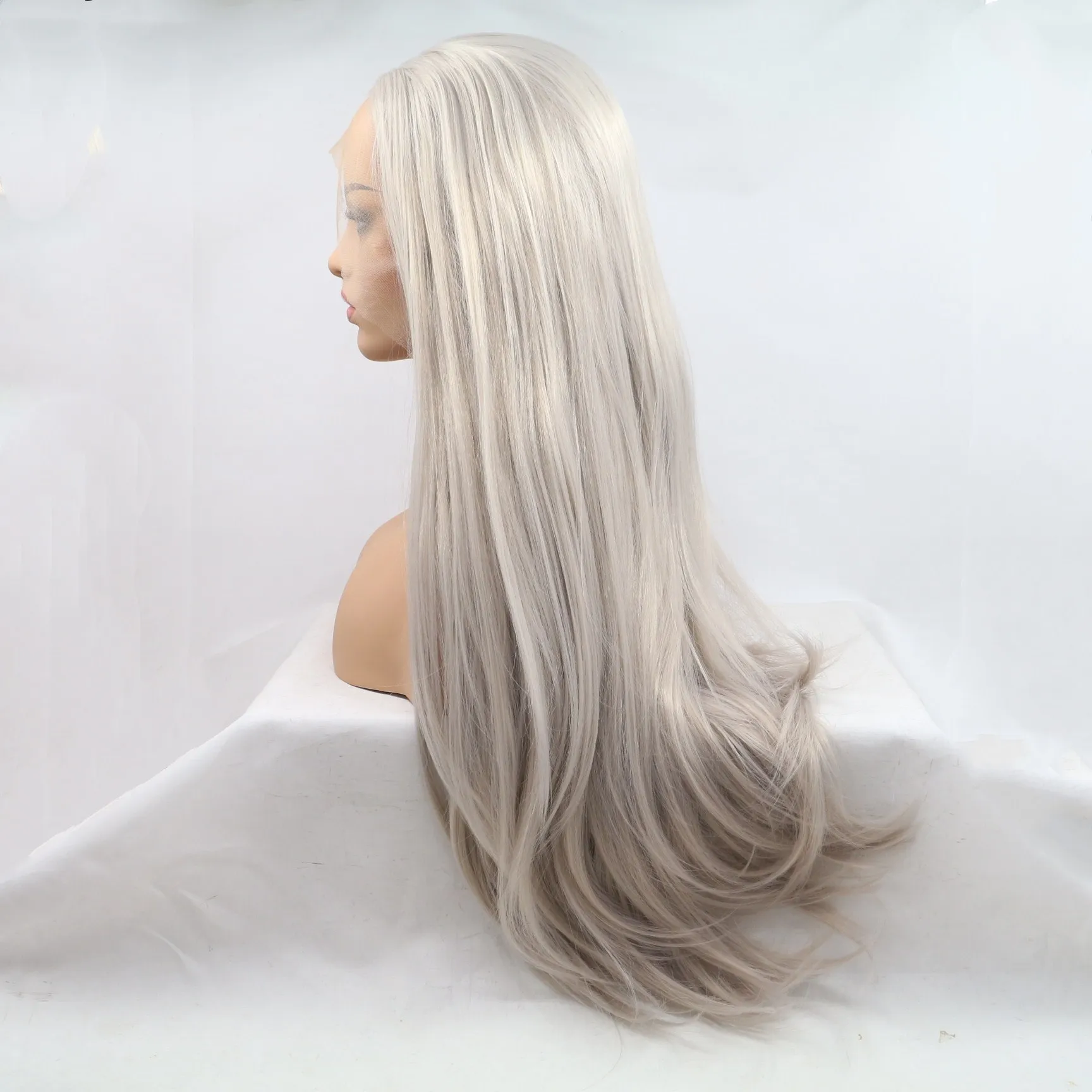 Sylvia Ash Platinum блонд Натуральные Прямые Синтетические волосы на фронте Длинные