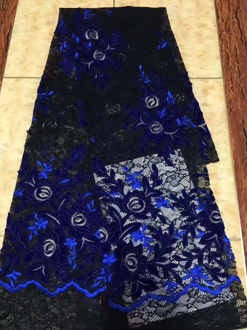

African Lace Fabric 2018 Embroidered Nigerian Laces Fabric Blue Color High Quality French Tulle Lace Fabric for Women