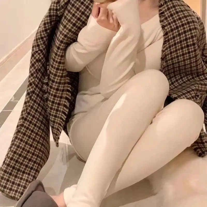 Зимнее теплое модное бархатное женское нижнее белье комплект бесшовной одежды