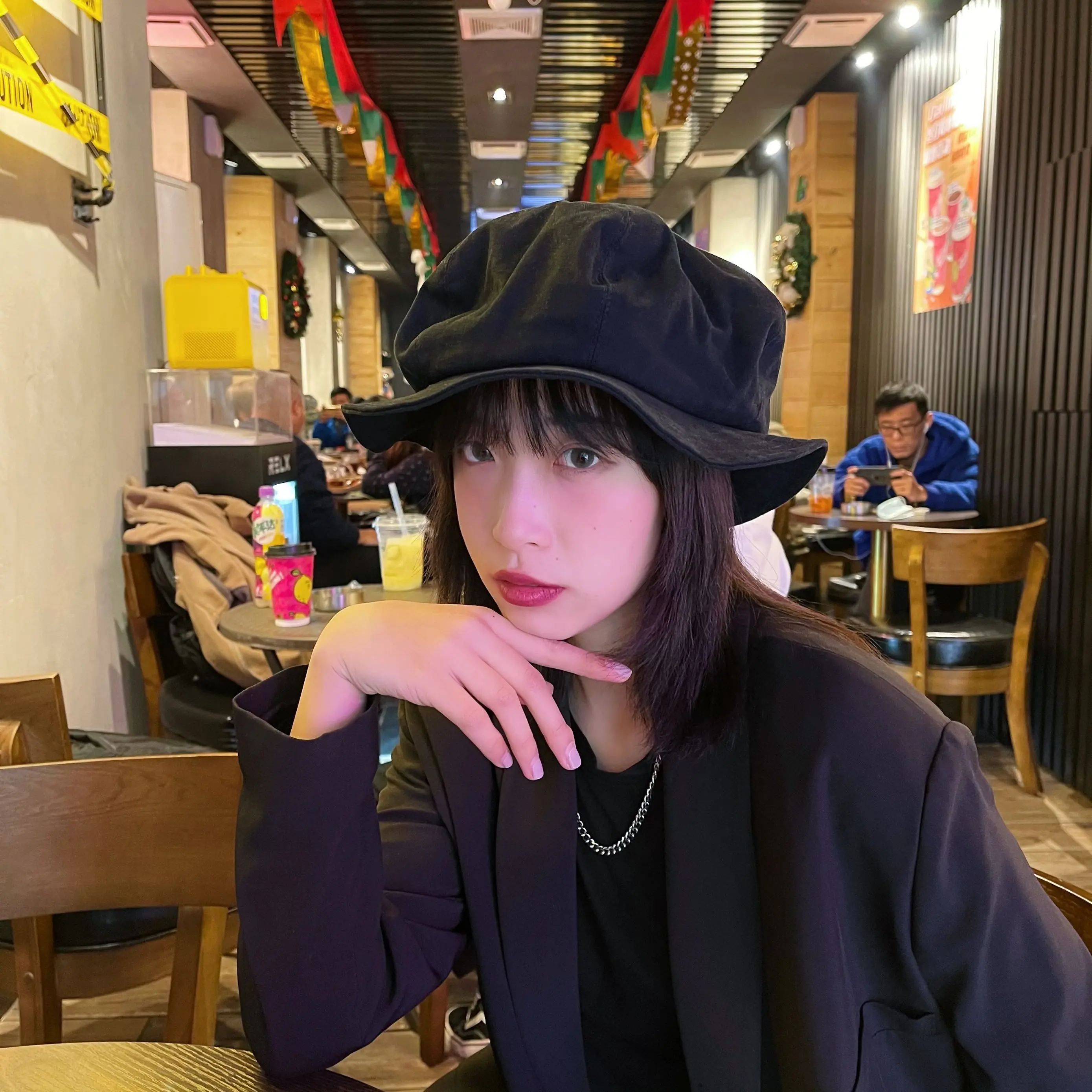 

INS Fisherman Hat Female Spring And Summer Sun Protection UV Black Bucket Hat Wild Face-lift Irregular Shape Of Clouds Sun Hat