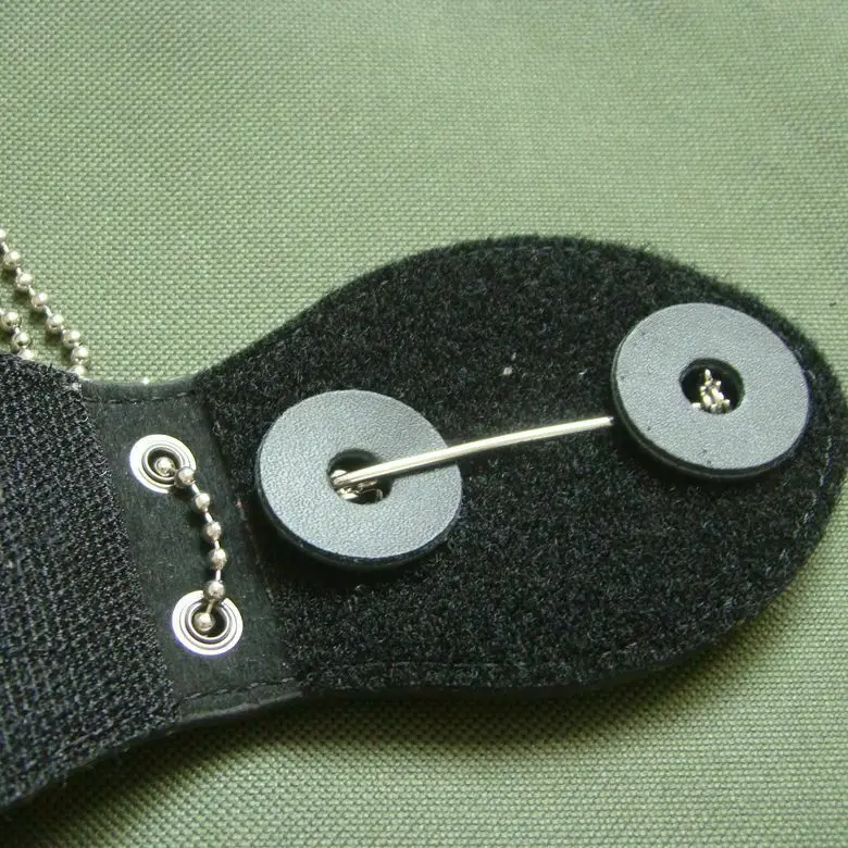 US Police Badge Holder With Neck Chain Belt Clip-Us Leather clip BLACK | Costumes