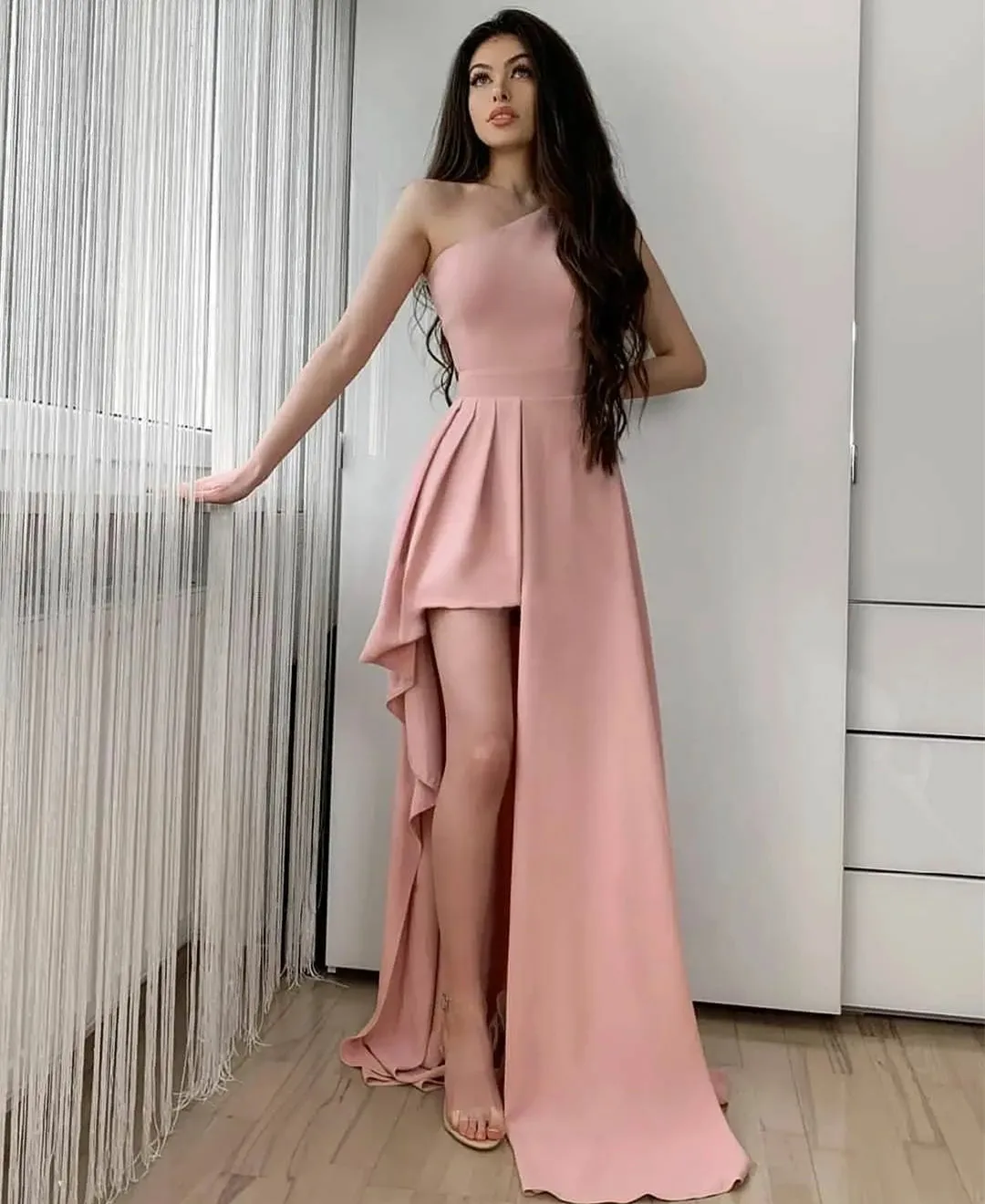 

Elegant Satin Evening Dresses Long Pink فساتين السهرة One Shoulder Side Slit Robe De Soiree Longue Party Dresses for Women
