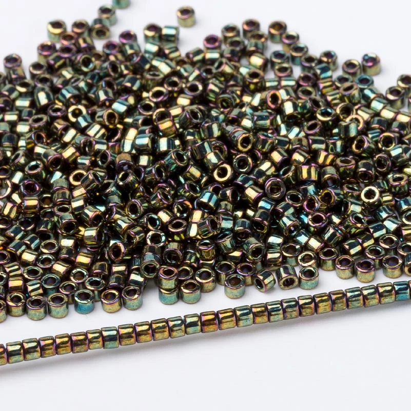 Taidian Miyuki Delica Seed Bead 11/0 для Broderie De Perles Francaises непрозрачный белый DB1-40 1,6x1,3 мм около 1000 штук - Color: miyuki-DB24