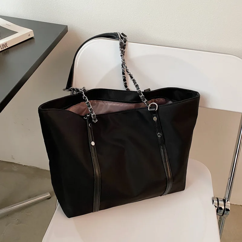 

Нейлоновая Женская вместительная дизайнерская черная сумка через плечо для женщин, двухсторонняя однотонная сумка для покупок для девушек...