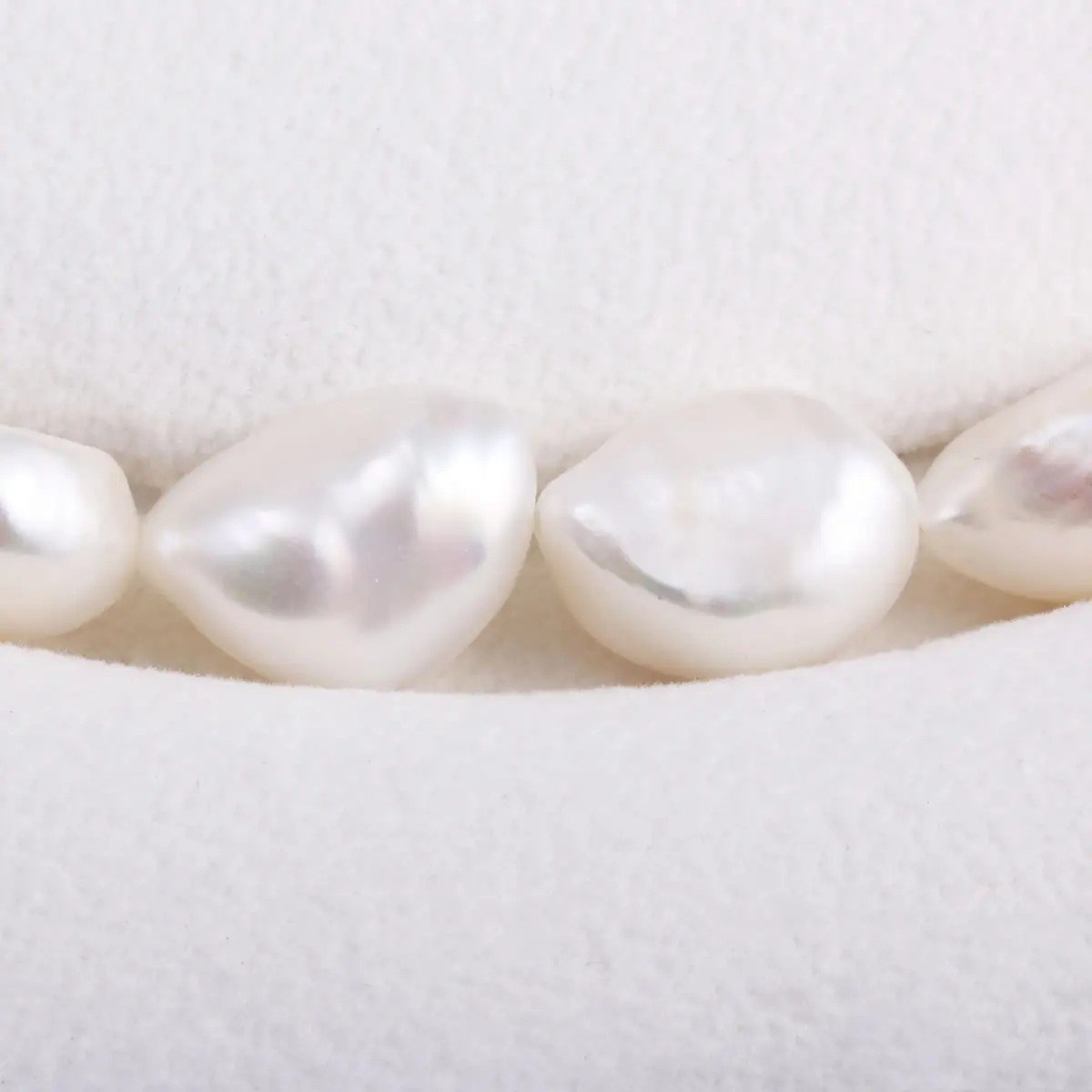 

Natural Freshwater Pearl Irregular Shaped Pearls White Beads Making For Jewelry Bracelet Necklace Accessories Size 13-14mm