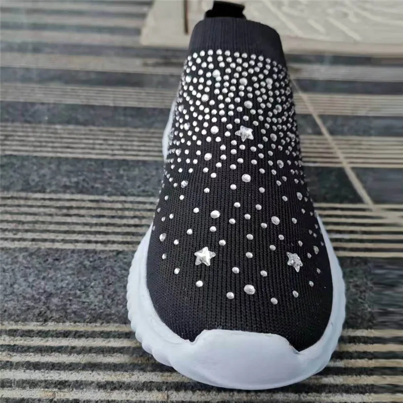 Кроссовки носки женские с кристаллами сетчатые без шнуровки плоская подошва