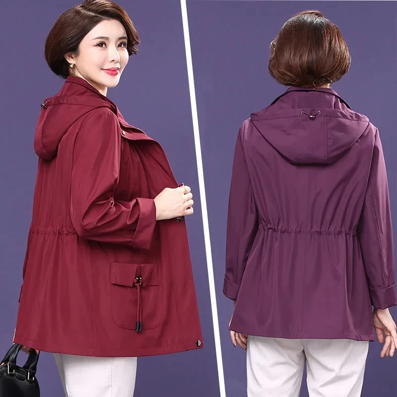 

2021 New Coat Middle-Aged Mother Windbreaker Women's Spring Autumn Clothes Short Large Size Female Long-Sleeved Jacket Lady A213