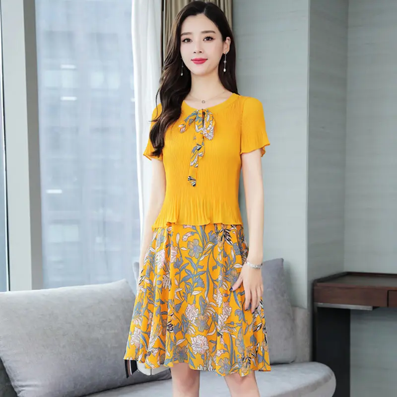 

Платье женское весенне-летнее, ТРАПЕЦИЕВИДНОЕ, с бантом на воротнике и цветочным принтом, в стиле пэчворк, SS3152