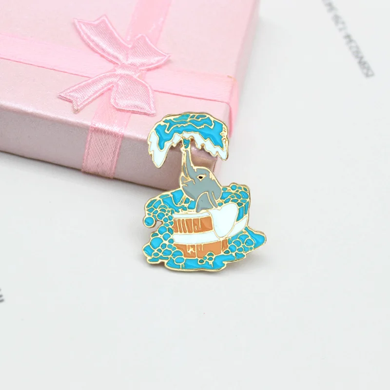 XEDZFun малыш слон Купание с носом срыгивание игры в воде эмалированная заколка