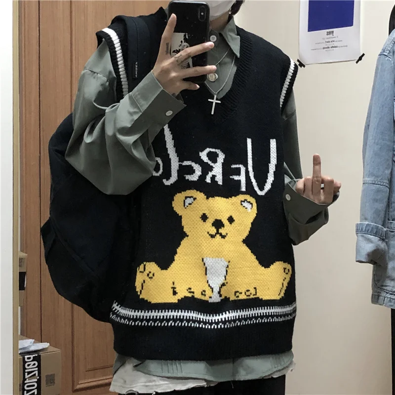 

Sweater Vest Men Patchwork V-neck Preppy Style Sleeveless Sweaters Mens Waistcoat Chic Outwear All-match Loose Teens New Knitted