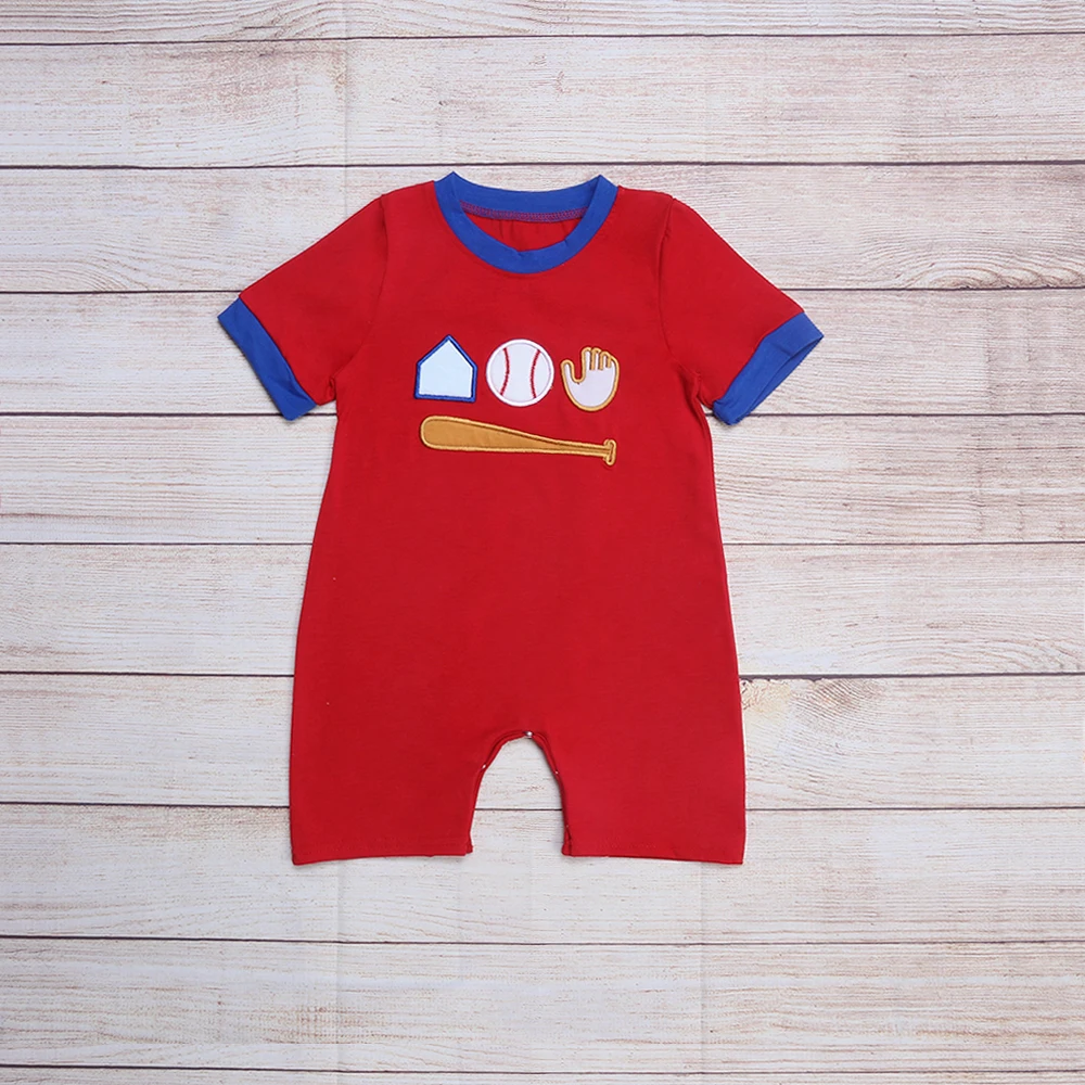 

Летняя одежда для мальчиков синие манжеты красный короткий рукав Бейсбол и Бейсбол Летучая мышь Вышивка Узор детские комбинезоны