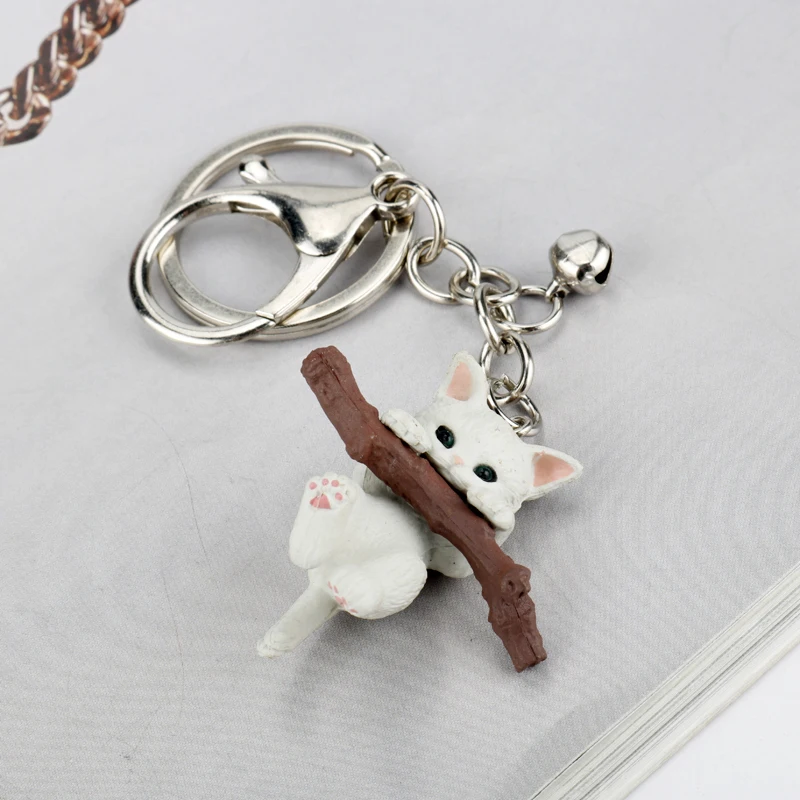 

Cute 3D Cat keychain Funny Resin Branch kitten lucky Cat Key chain Cartoon Doll Animal Car Keyring For Women Jewelry Friend Gift