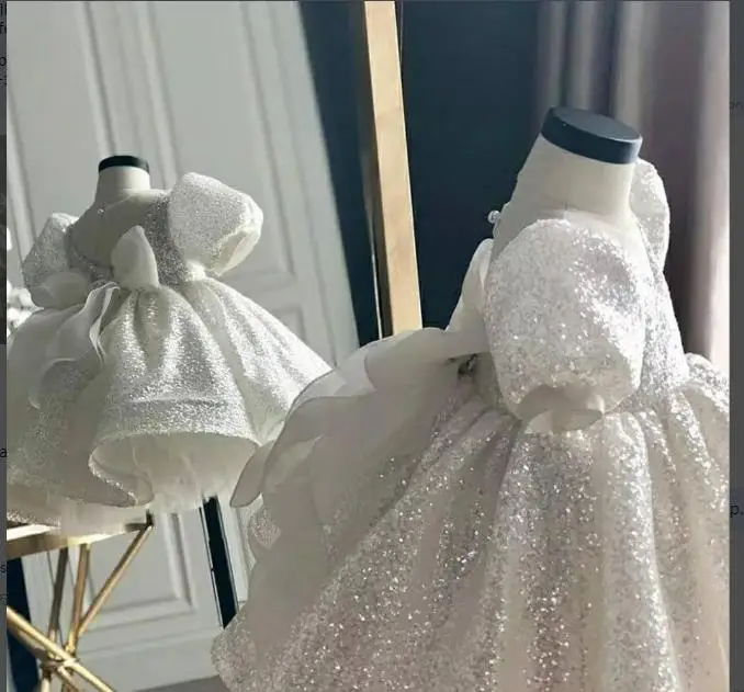 

The girl's birthday dress princess dress