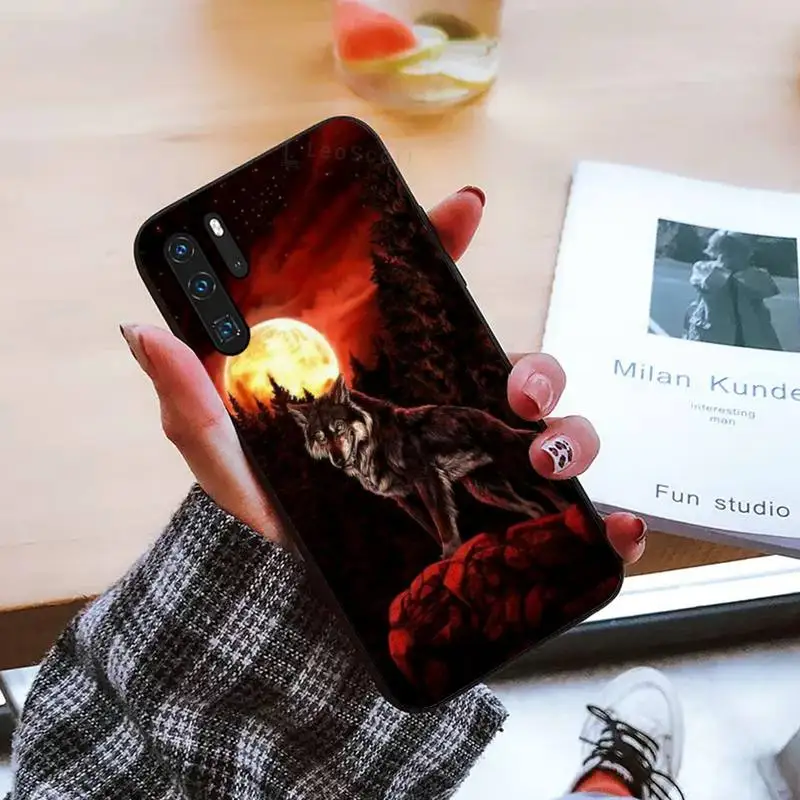 

Moon roaring wolf Phone Case For Huawei honor Mate mate P 10 9X 10i 20 30 40 y7 pro p smart 2019 lite