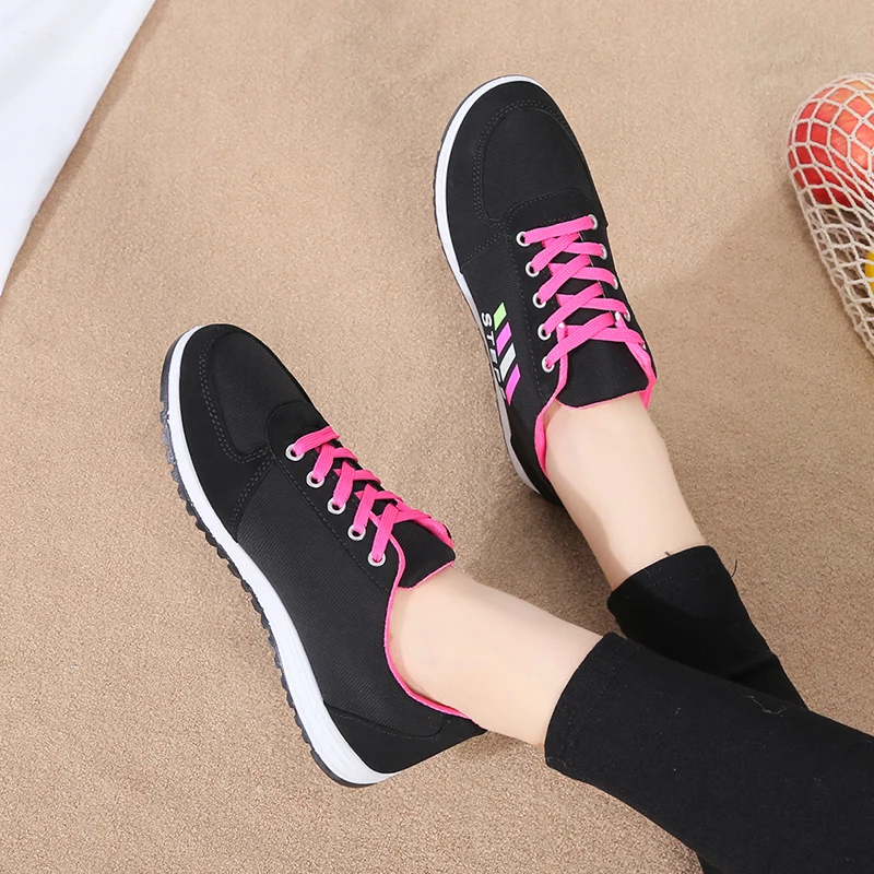 

Women Walking Shoes Running Mesh Shoes Fashion Platform Slip-On Sneaker Air Cushion Gym Modern Dance Shoes Men