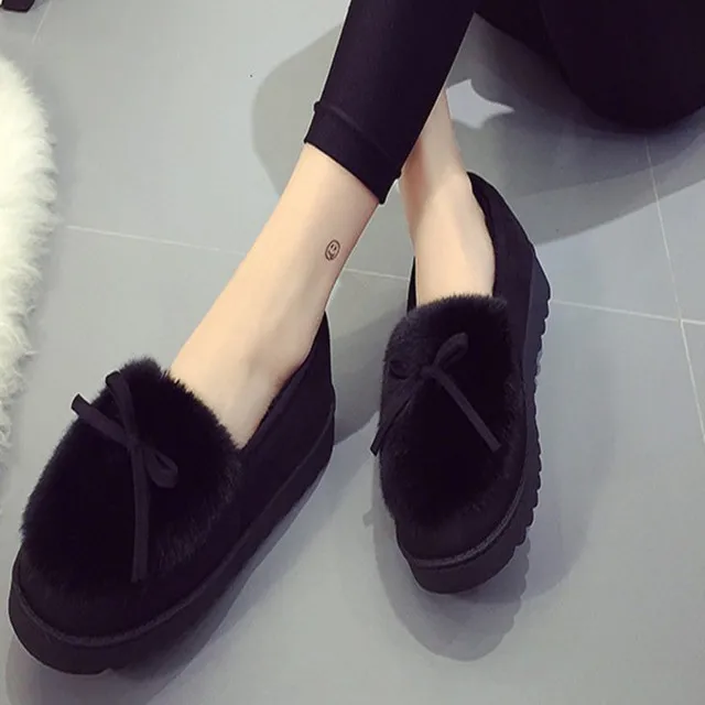 Женские замшевые туфли на плоской подошве стильные однотонные дизайнерские