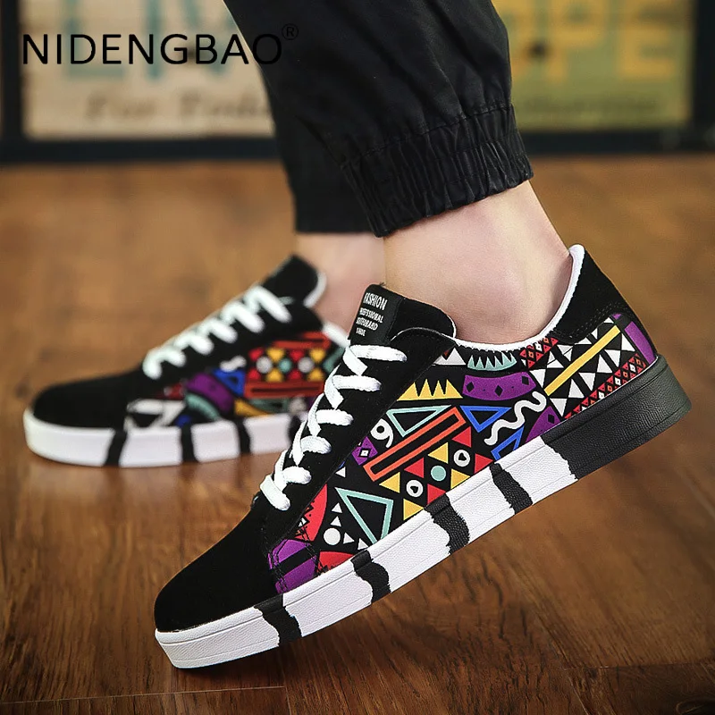 Fashion Skatboarding Shoes Men's Sneakers Trend All Match Students Male Teenager Flats Canvas Shoes Summer Zapatillas Hombre