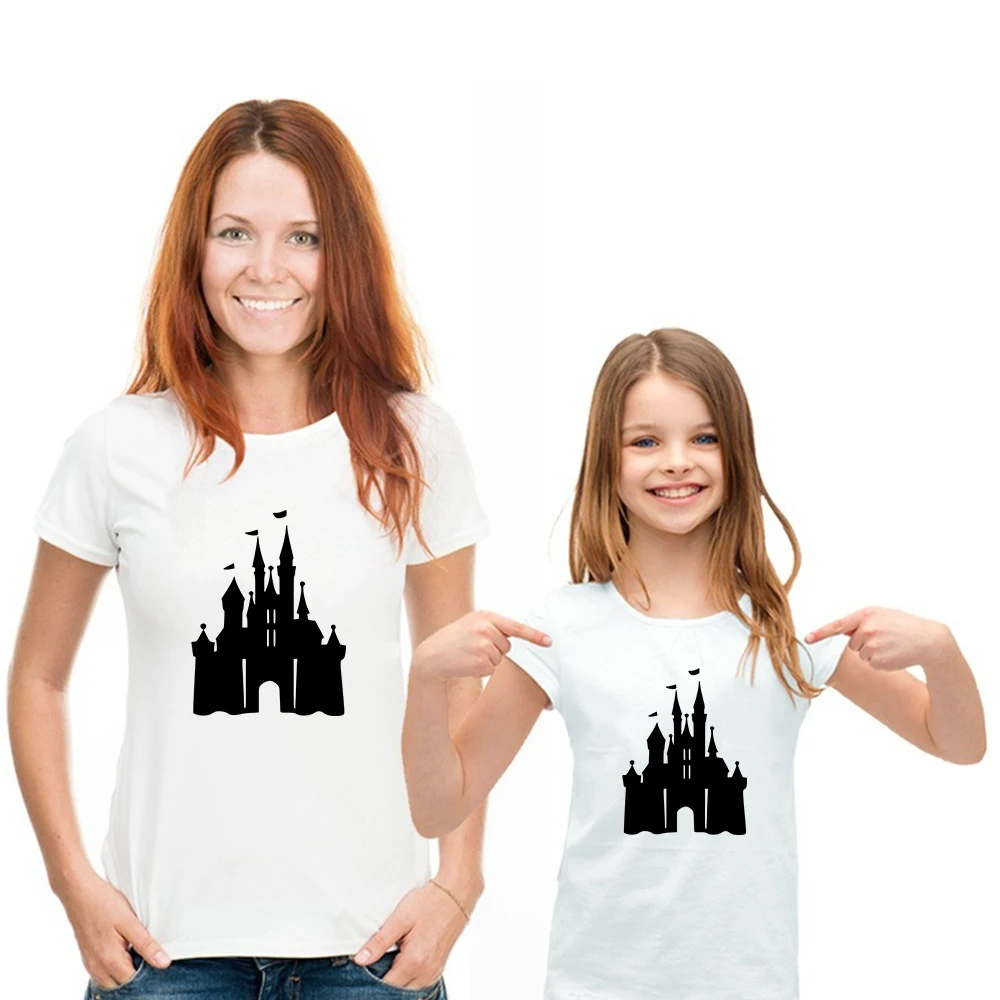 

Family Look Outfits New Harajuku Disney Princess Castle Printed Female T-shirt Casual Tee Summer Tshirt Sleeve T Shirt Children