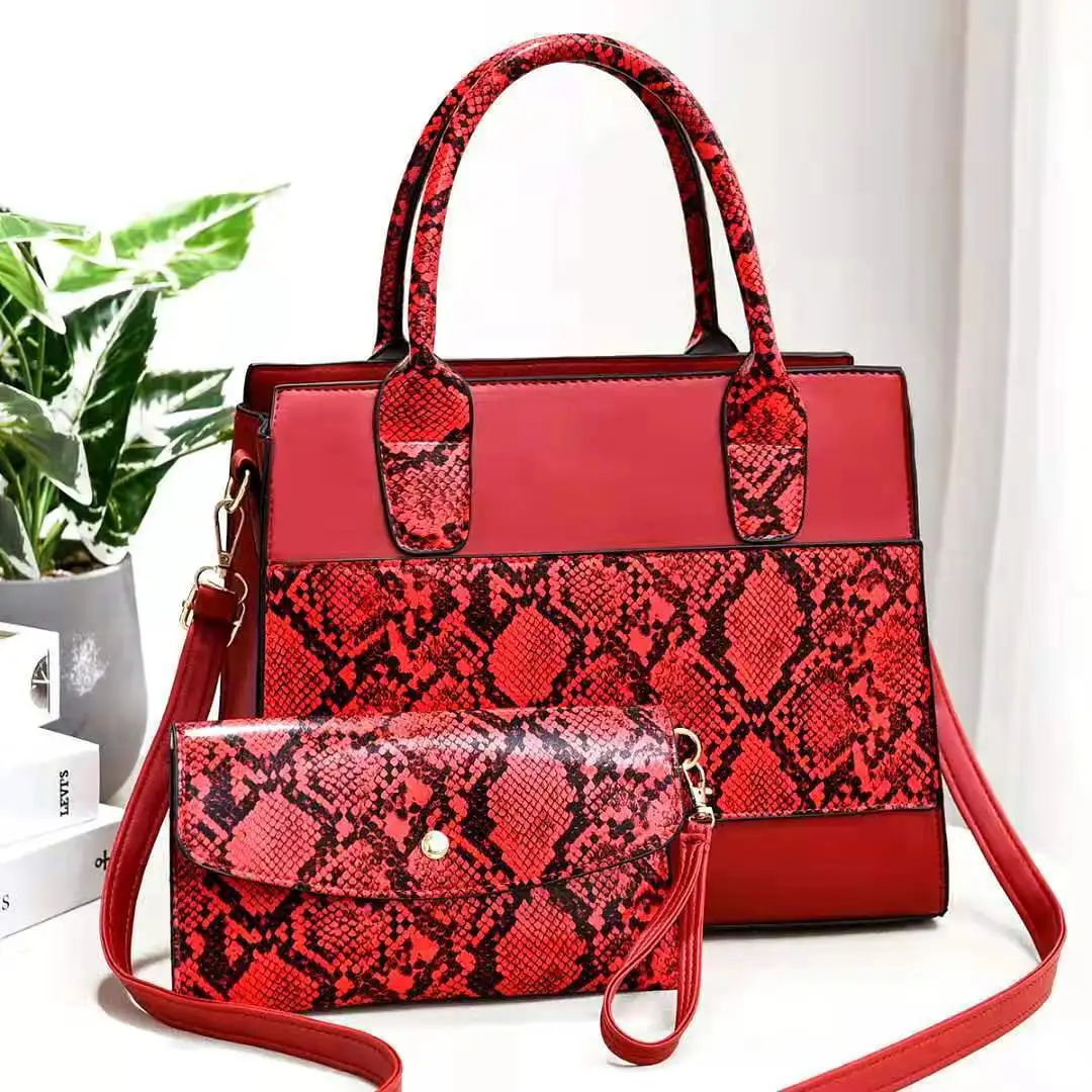 

New 2021 Vintage Snake Pattern Women Tote Handbag PU Leather Daily Casual Crossbody Shoulder Bag For Lady Black Purses