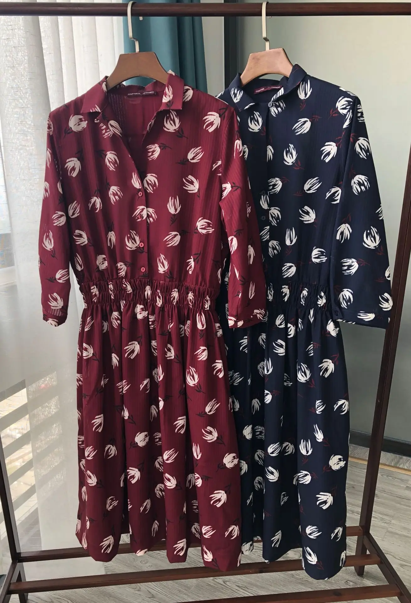 

Early Women Dress Autumn New Tulip Print Cropped Sleeve Dress