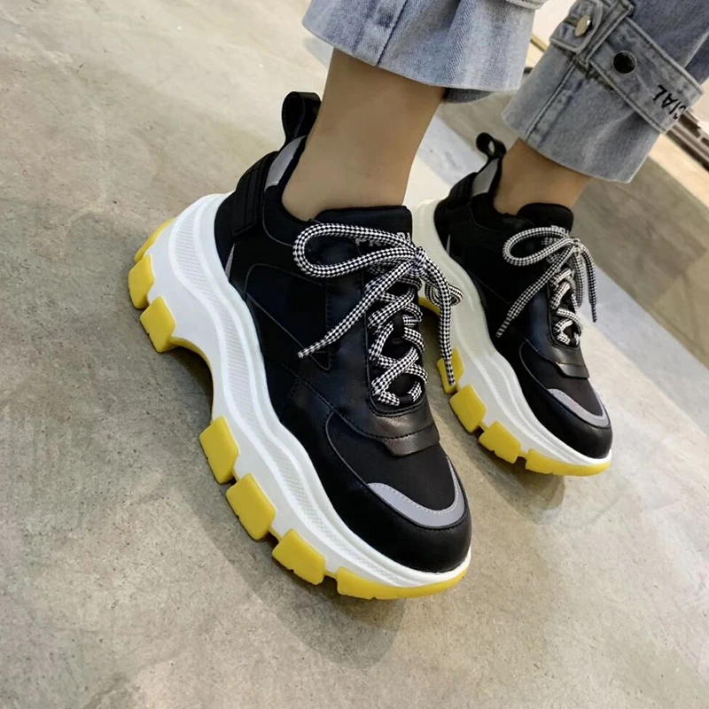 Кроссовки женские из натуральной кожи повседневная обувь на платформе блестящие