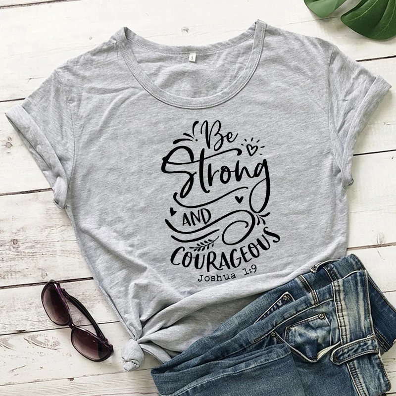 Футболка женская с надписью Be Strong And Brave|Футболки| |