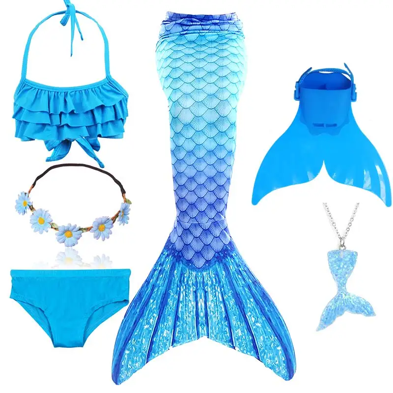 

Costumes & Accessories