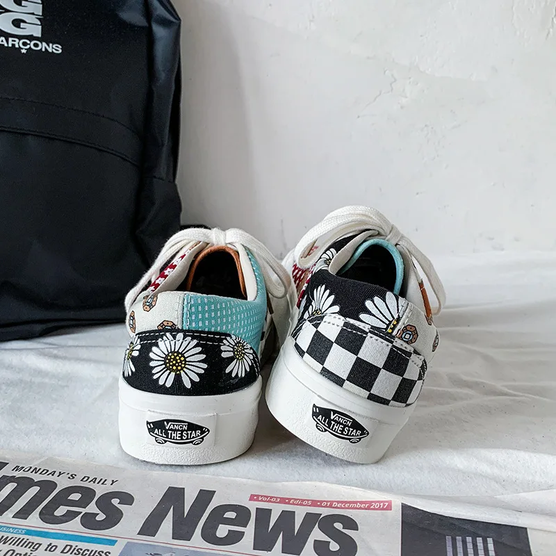 

Mens Shoes Flat Heel Casual Walking Sneakers Fashion 2021 Womens Boots Big Size 35-44 New Non-Slip Checkerboard Breathable
