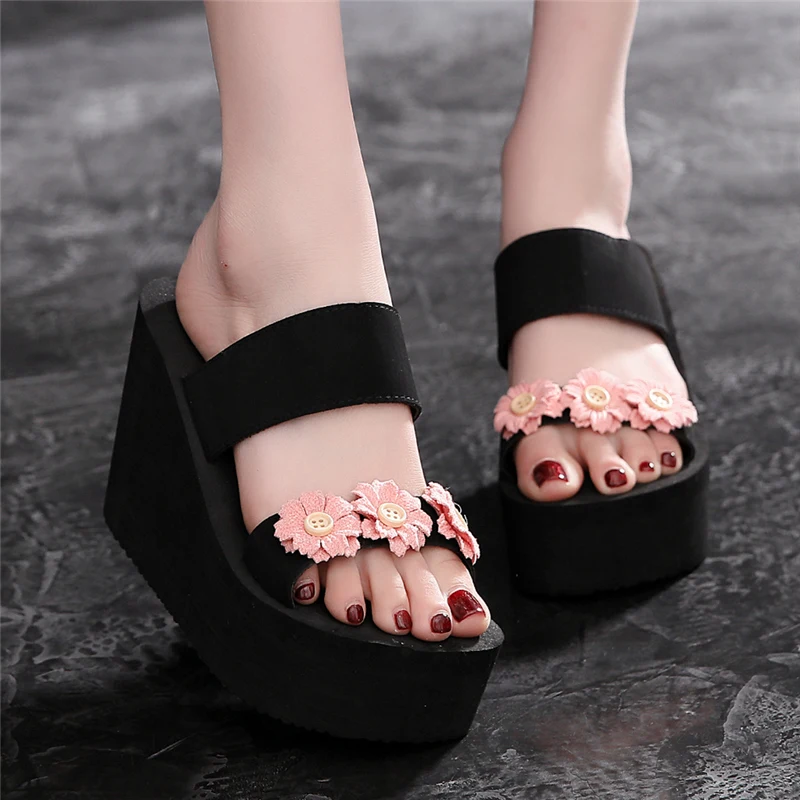

Flat Shoes Female Big Size Flower Summer Clogs Woman On A Wedge Slippers Soft Slides Heeled Mules Beach Comfort High Fabric Rubb