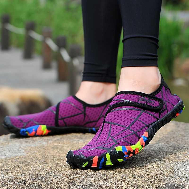 Акватуфли унисекс мягкая обувь для прогулок занятий йогой плавания воды мужчин и