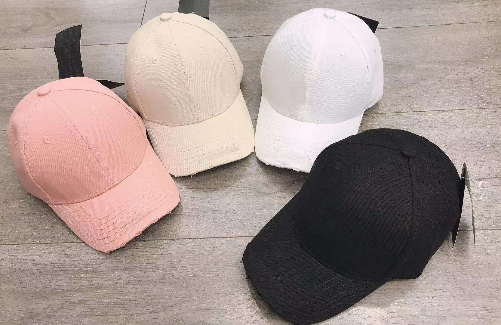 

2021 New Unisex Baseball Cap Luxury Brand Designer Letter Embroidery Snapback Hat Hip Hop Outdoor Adjustable Summer Brand Hat-41