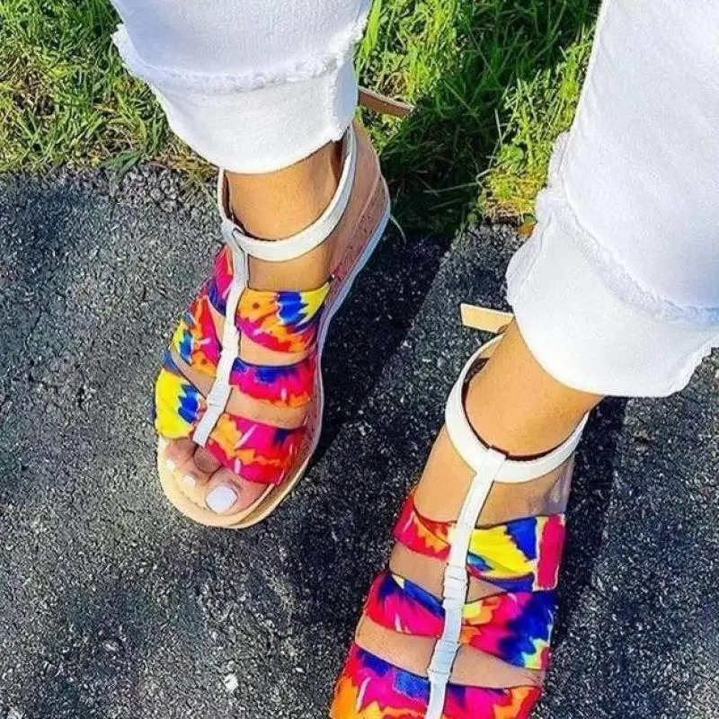 

Сандалии на платформе с открытым носком и ремешком на щиколотке, 2021