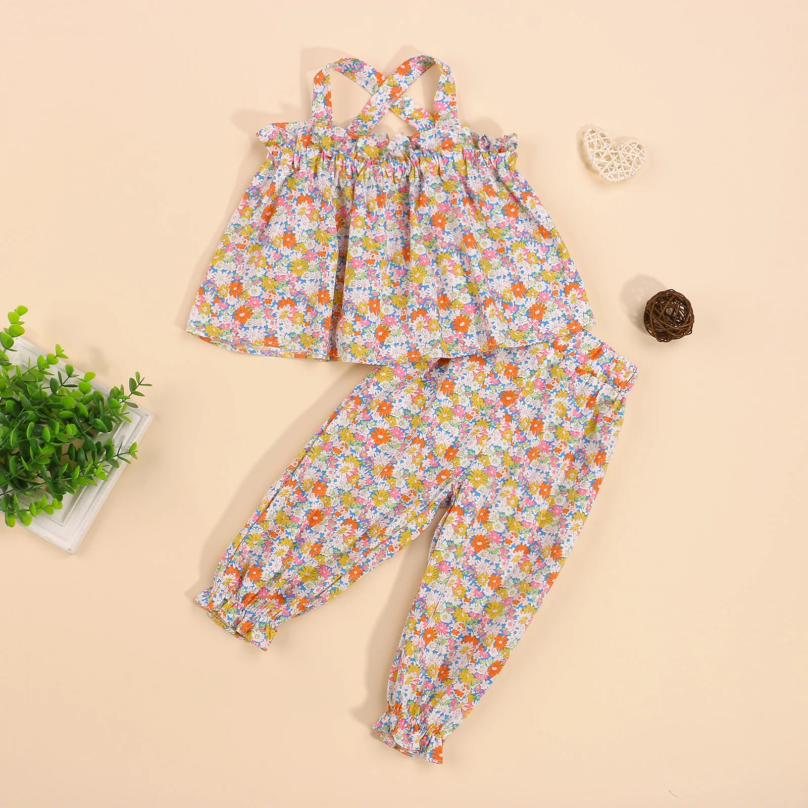 

Children's boy summer fashion girl clothing suit retro print suspender top + stretch foot trousers daily party