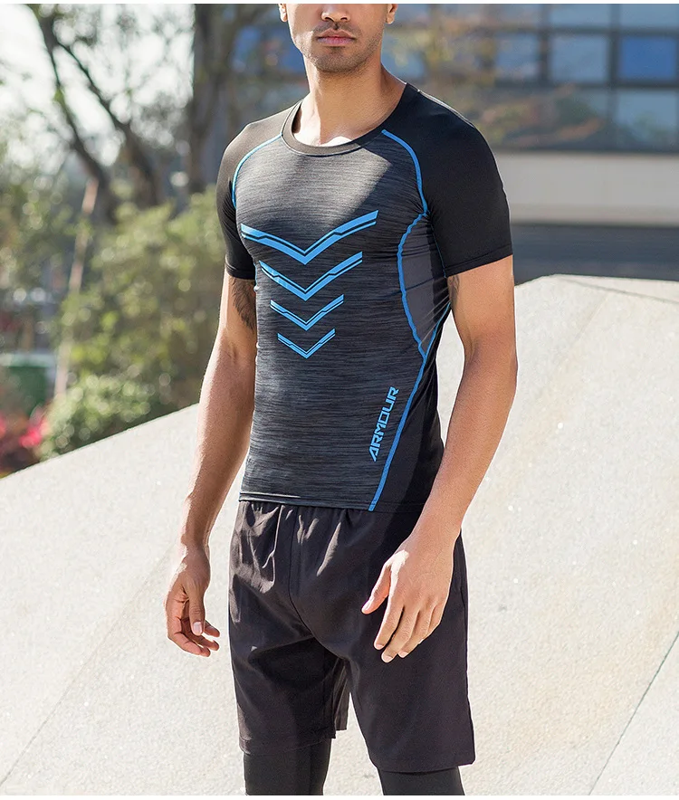 Мужская футболка с коротким рукавом для бега и фитнеса 2020 + спортивные шорты