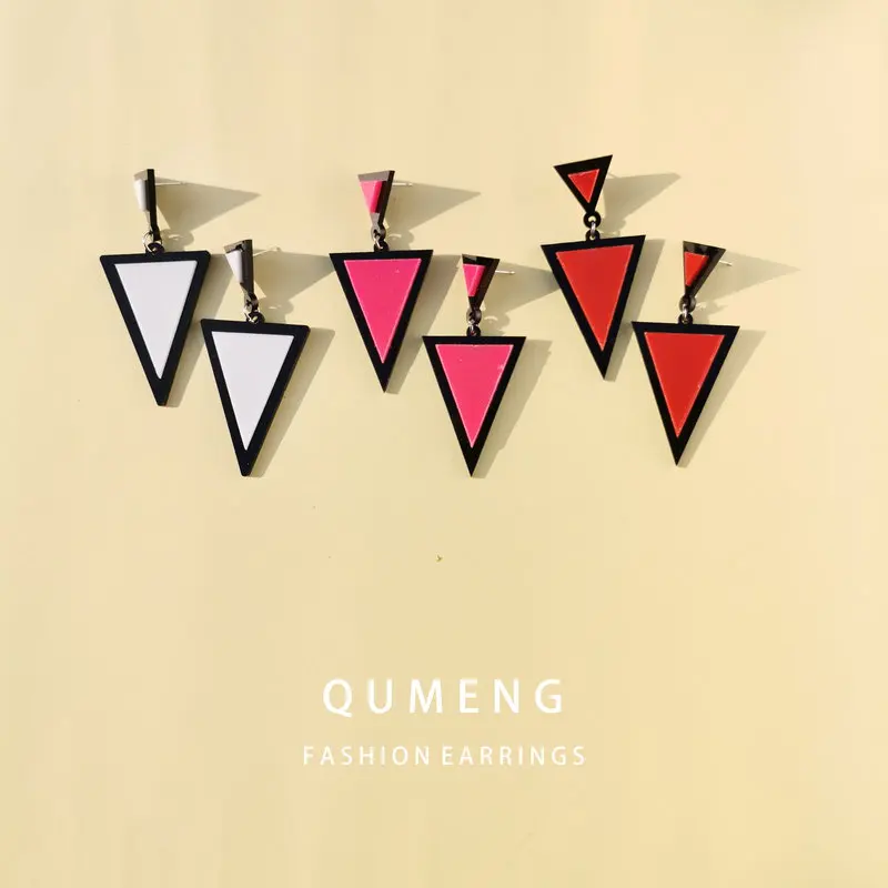 QUMENG розовые красные акриловые треугольные серьги гвоздики для женщин длинные