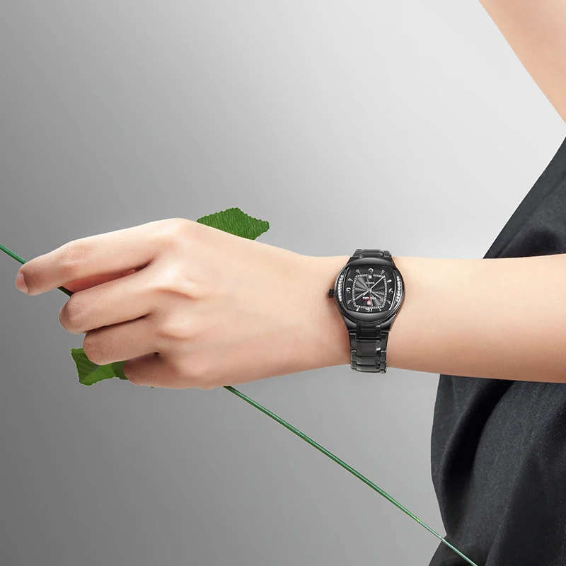 Женские часы с кристаллами алмаза Кварцевые водонепроницаемые из стали